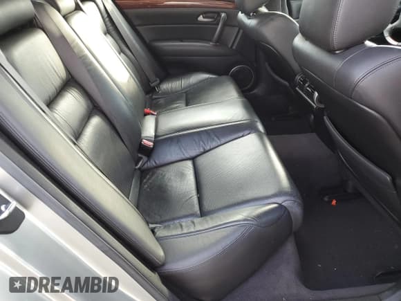 ✅ 2009 Acura RL Technology • VIN: JH4KB26649C001477 • Lot: 74373784. Wystawiony na Copart z przebiegiem 234 622 mil. Bezpłatny archiwum sprzedaży aukcyjnych z USA i szczegółowy raport historii pojazdu na DreamBid. Zdjęcie 10.