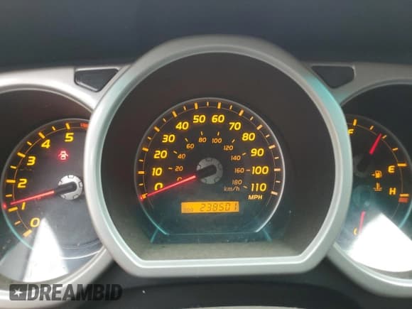 ✅ 2004 Toyota 4Runner Limited • VIN: JTEBU17R640044125 • Lot: 81783945. Listed on Copart with 238,501 mi. Free auction sales archive from the USA and detailed vehicle history report at DreamBid. Image 9.