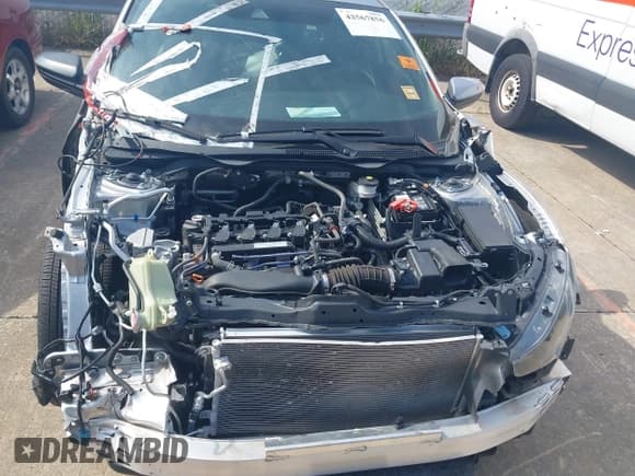 ✅ 2020 Honda Civic Sport • VIN: SHHFK7H49LU215806 • Lot: 42567856. Listed on IAAI with 46,784 mi. Free auction sales archive from the USA and detailed vehicle history report at DreamBid. Image 6.