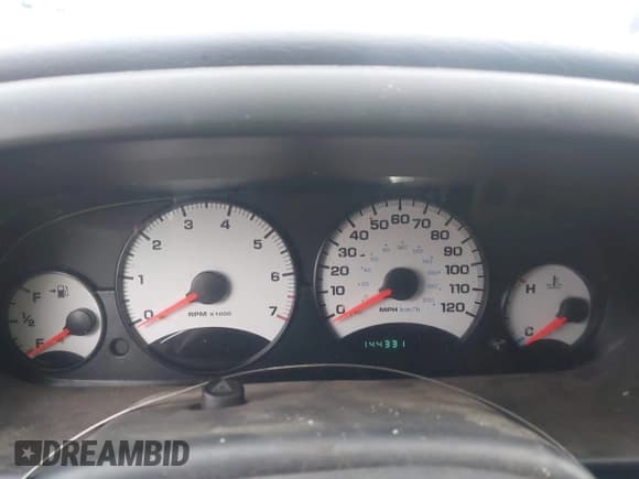 ✅ 2002 Dodge Stratus SXT • VIN: 1B3EL46X82N355501 • Lot: 43816578. Listed on IAAI with 144,331 mi. Free auction sales archive from the USA and detailed vehicle history report at DreamBid. Image 7.