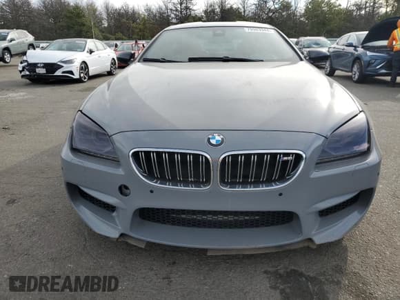 ✅ 2015 BMW M6 • VIN: WBS6C9C58FD467819 • Lot: 70903944. Wystawiony na Copart z przebiegiem 85 596 mil. Bezpłatny archiwum sprzedaży aukcyjnych z USA i szczegółowy raport historii pojazdu na DreamBid. Zdjęcie 5.