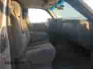 ✅ 2005 Chevrolet Silverado 1500 LS • VIN: 1GCEK19V15E228779 • Lot: 48576275. Wystawiony na Copart z przebiegiem Nie podano mil. Skorzystaj z bezpłatnego archiwum sprzedaży aukcyjnych z USA i zobacz szczegółowy raport historii pojazdu na DreamBid. Zdjęcie 7.