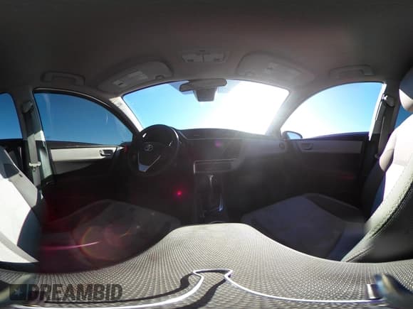 ✅ 2017 Toyota Corolla SE • VIN: 5YFBURHE6HP643004 • Lot: 43485805. Wystawiony na IAAI z przebiegiem 168 582 mil. Bezpłatny archiwum sprzedaży aukcyjnych z USA i szczegółowy raport historii pojazdu na DreamBid. Zdjęcie 18.