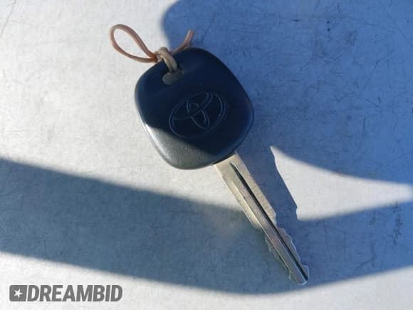 ✅ 2007 Toyota Highlander w/3rd Row • VIN: JTEEW21A570047277 • Лот: 43112921. Опубликован ранее на IAAI с пробегом 206 408 миль. Бесплатный доступ к архиву аукционных продаж из США и подробный отчёт об истории автомобиля на DreamBid. Изображение 11.