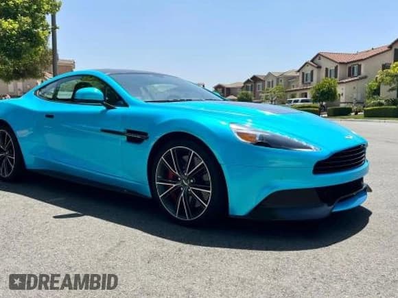 ✅ 2014 Aston Martin Vanquish • VIN: SCFKDCEP7EGJ00777 • Лот: 41345795. Опубликован ранее на Copart с пробегом 32 000 миль. Бесплатный доступ к архиву аукционных продаж из США и подробный отчёт об истории автомобиля на DreamBid. Изображение 1.