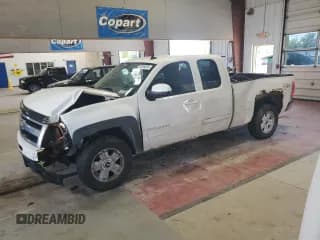 ✅ 2010 Chevrolet Silverado 1500 LTZ • VIN: 1GCSKTE35AZ109980 • Lot: 61835855. Listed on Copart with 304,124 mi. Free auction sales archive from the USA and detailed vehicle history report at DreamBid. Image 1.