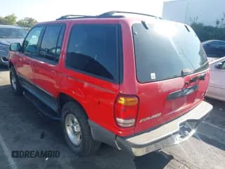 ✅ 1998 Ford Explorer XL • VIN: 1FMZU32E0WUD02441 • Lot: 43287643. Wystawiony na IAAI z przebiegiem 184 812 mil. Bezpłatny archiwum sprzedaży aukcyjnych z USA i szczegółowy raport historii pojazdu na DreamBid. Zdjęcie 3.