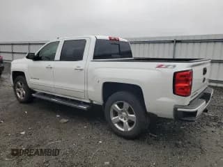 ✅ 2017 Chevrolet Silverado 1500 LT • VIN: 3GCUKREC8HG402925 • Лот: 90666135. Опубликован ранее на Copart с пробегом 83 227 миль. Бесплатный доступ к архиву аукционных продаж из США и подробный отчёт об истории автомобиля на DreamBid. Изображение 2.
