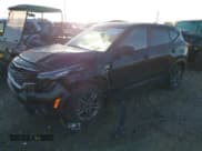 ✅ 2021 Kia Seltos LX • VIN: KNDEPCAA5M7157515 • Lot: 43603588. Wystawiony na IAAI z przebiegiem 63 247 mil. Bezpłatny archiwum sprzedaży aukcyjnych z USA i szczegółowy raport historii pojazdu na DreamBid. Zdjęcie 2.