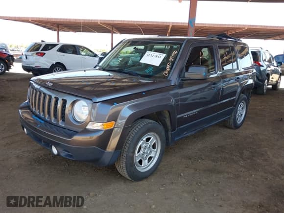 ✅ 2015 Jeep Patriot Sport • VIN: 1C4NJPBB3FD149546 • Lot: 42327841. Listed on IAAI with 155,851 mi. Free auction sales archive from the USA and detailed vehicle history report at DreamBid. Image 2.