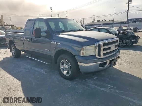 ✅ 2006 Ford F-250 XL • VIN: 1FTSX20P86EC17580 • Lot: 87915715. Listed on Copart with 144,535 mi. Free auction sales archive from the USA and detailed vehicle history report at DreamBid. Image 11.