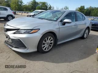 ✅ 2021 Toyota Camry LE • VIN: 4T1C11BK1MU023988 • Lot: 80525175. Listed on Copart with 139,850 mi. Free auction sales archive from the USA and detailed vehicle history report at DreamBid. Image 1.