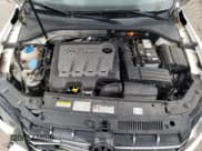 ✅ 2013 Volkswagen Passat SE • VIN: 1VWBN7A32DC149104 • Лот: 63322075. Опубликован ранее на Copart с пробегом 78 286 миль. Бесплатный доступ к архиву аукционных продаж из США и подробный отчёт об истории автомобиля на DreamBid. Изображение 11.