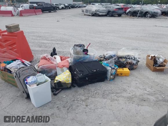 ✅ 2015 Buick Enclave Premium • VIN: 5GAKVCKD4FJ180731 • Лот: 43432039. Опубликован ранее на IAAI с пробегом 188 897 миль. Бесплатный доступ к архиву аукционных продаж из США и подробный отчёт об истории автомобиля на DreamBid. Изображение 12.