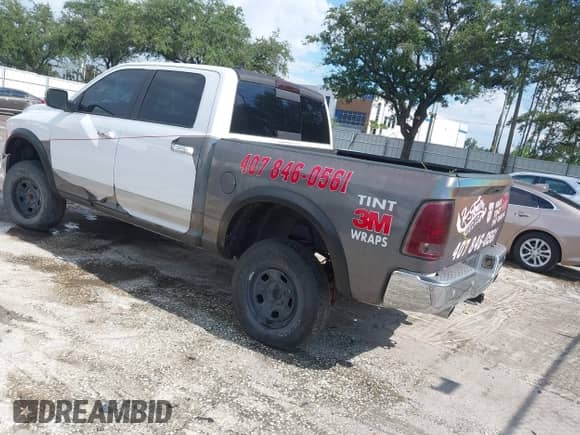 2017 Ram 1500 Laramie с VIN 1C6RR6NT8HS592015, выставлен на аукционе IAAI как лот 43028702 с пробегом 130 124 миль миль и . История ставок и продаж доступна на DreamBid. Изображение 3.