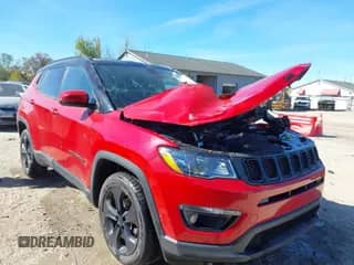 2021 Jeep Compass Latitude with VIN 3C4NJDBB5MT527212, listed as a IAAI auction lot 43341832 with 73,767 mi miles and . Bid and sale history available at DreamBid. Image 1.