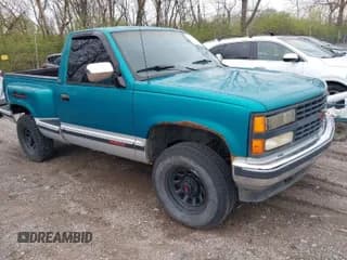 ✅ 1993 Chevrolet Silverado 1500 • VIN: 1GCEK14K9PZ220423 • Лот: 41957248. Опубликован ранее на IAAI с пробегом 175 859 миль. Бесплатный доступ к архиву аукционных продаж из США и подробный отчёт об истории автомобиля на DreamBid. Изображение 1.