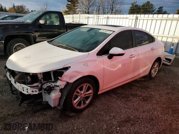 2017 Chevrolet Cruze LT с VIN 3G1BE5SM2HS504389, выставлен на аукционе Copart как лот 86283375 с пробегом 288 162 миль миль и Чистый • Clean title. История ставок и продаж доступна на DreamBid. Изображение 1.