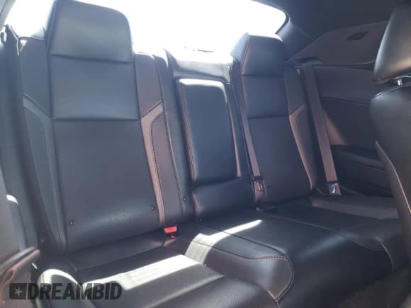 ✅ 2016 Dodge Challenger SXT Plus • VIN: 2C3CDZAG4GH280050 • Lot: 45752234. Wystawiony na Copart z przebiegiem 138 471 mil. Bezpłatny archiwum sprzedaży aukcyjnych z USA i szczegółowy raport historii pojazdu na DreamBid. Zdjęcie 10.