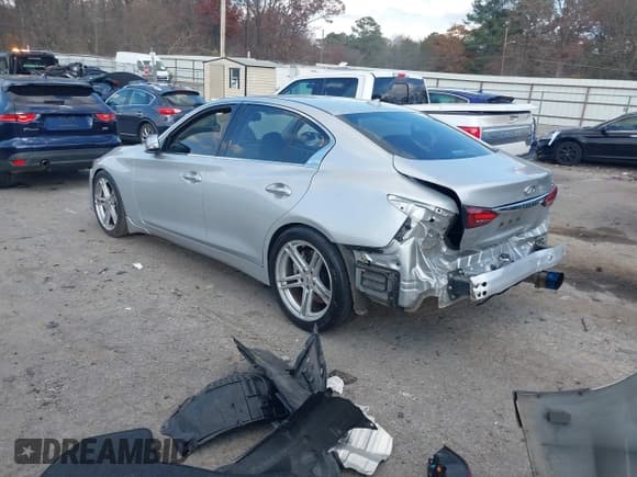 ✅ 2018 Infiniti Q50 Luxe • VIN: JN1EV7AP5JM361782 • Lot: 43777456. Listed on IAAI with 30,887 mi. Free auction sales archive from the USA and detailed vehicle history report at DreamBid. Image 3.