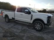 ✅ 2024 Ford F-250 • VIN: 1FT8X2BN8REC02202 • Lot: 79477304. Wystawiony na Copart z przebiegiem 16 581 mil. Bezpłatny archiwum sprzedaży aukcyjnych z USA i szczegółowy raport historii pojazdu na DreamBid. Zdjęcie 4.