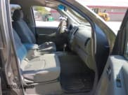 ✅ 2009 Nissan Frontier SE • VIN: 1N6AD09WX9C401340 • Лот: 43170418. Опубликован ранее на IAAI с пробегом 212 858 миль. Бесплатный доступ к архиву аукционных продаж из США и подробный отчёт об истории автомобиля на DreamBid. Изображение 5.