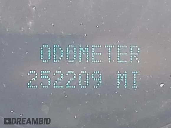 ✅ 2008 Chevrolet Silverado 2500HD Work Truck • VIN: 1GCHK29K08E104130 • Лот: 43603280. Опубликован ранее на IAAI с пробегом 252 209 миль. Бесплатный доступ к архиву аукционных продаж из США и подробный отчёт об истории автомобиля на DreamBid. Изображение 15.