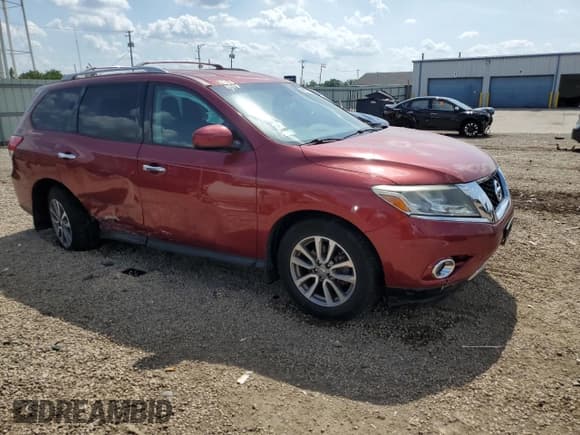 ✅ 2016 Nissan Pathfinder SV • VIN: 5N1AR2MN7GC619050 • Lot: 60570265. Listed on Copart with 66,520 mi. Free auction sales archive from the USA and detailed vehicle history report at DreamBid. Image 4.