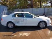 ✅ 2010 Ford Fusion SE • VIN: 3FAHP0HAXAR420058 • Lot: 43521576. Listed on IAAI with 177,436 mi. Free auction sales archive from the USA and detailed vehicle history report at DreamBid. Image 13.