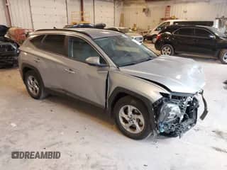 2022 Hyundai Tucson SEL with VIN 5NMJB3AE5NH132172, listed as a IAAI auction lot 43097125 with 37,205 mi miles and . Bid and sale history available at DreamBid. Image 1.