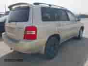 2001 Toyota Highlander с VIN JTEGD21A410002031, выставлен на аукционе IAAI как лот 41841243 с пробегом 153 931 миль миль и . История ставок и продаж доступна на DreamBid. Изображение 4.