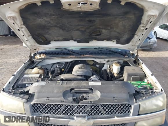 ✅ 2004 Chevrolet Silverado 2500HD • VIN: 1GBHK24UX4E257038 • Lot: 41609683. Listed on IAAI with 144,382 mi. Free auction sales archive from the USA and detailed vehicle history report at DreamBid. Image 10.