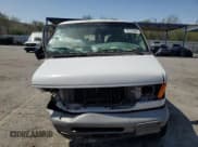 ✅ 2007 Ford Econoline Cargo Commercial • VIN: 1FTNE14W77DB04676 • Lot: 62329865. Wystawiony na Copart z przebiegiem Nie podano. Bezpłatny archiwum sprzedaży aukcyjnych z USA i szczegółowy raport historii pojazdu na DreamBid. Zdjęcie 5.