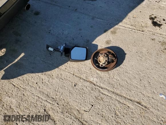 ✅ 2016 Jeep Patriot High Altitude • VIN: 1C4NJPFA6GD582829 • Lot: 80492395. Wystawiony na Copart z przebiegiem 102 354 mil. Bezpłatny archiwum sprzedaży aukcyjnych z USA i szczegółowy raport historii pojazdu na DreamBid. Zdjęcie 13.