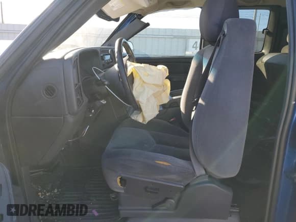 ✅ 2004 GMC Sierra 1500 SLE • VIN: 2GTEC19V341103621 • Лот: 90525825. Опубликован ранее на Copart с пробегом Не указан. Бесплатный доступ к архиву аукционных продаж из США и подробный отчёт об истории автомобиля на DreamBid. Изображение 7.