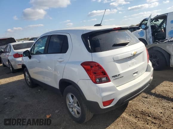 ✅ 2021 Chevrolet Trax LS • VIN: KL7CJNSB5MB301621 • Lot: 86607345. Listed on Copart with Not provided. Free auction sales archive from the USA and detailed vehicle history report at DreamBid. Image 2.