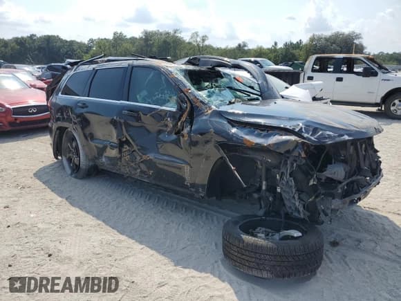 ✅ 2016 Jeep Grand Cherokee High Altitude • VIN: 1C4RJECG8GC409396 • Лот: 81612245. Опубликован ранее на Copart с пробегом Не указан. Бесплатный доступ к архиву аукционных продаж из США и подробный отчёт об истории автомобиля на DreamBid. Изображение 4.