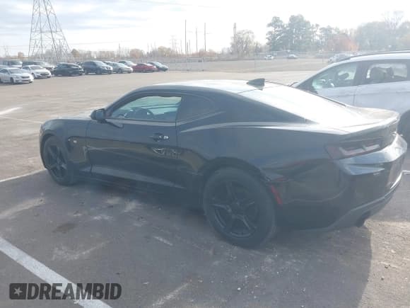 ✅ 2017 Chevrolet Camaro 1LT • VIN: 1G1FB1RSXH0159630 • Lot: 43717363. Listed on IAAI with 89,380 mi. Free auction sales archive from the USA and detailed vehicle history report at DreamBid. Image 14.