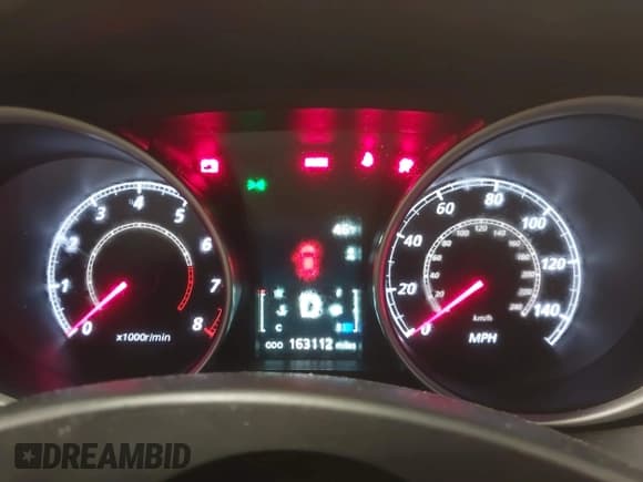 ✅ 2014 Mitsubishi Outlander ES • VIN: 4A4AR3AU2EE003949 • Lot: 43815371. Wystawiony na IAAI z przebiegiem 163 112 mil. Bezpłatny archiwum sprzedaży aukcyjnych z USA i szczegółowy raport historii pojazdu na DreamBid. Zdjęcie 7.