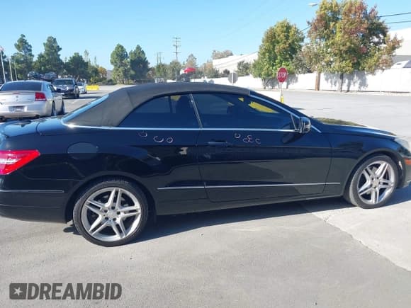 ✅ 2013 Mercedes-Benz E 350 • VIN: WDDKK5KF9DF189788 • Лот: 43656096. Опубликован ранее на IAAI с пробегом 101 508 миль. Бесплатный доступ к архиву аукционных продаж из США и подробный отчёт об истории автомобиля на DreamBid. Изображение 17.