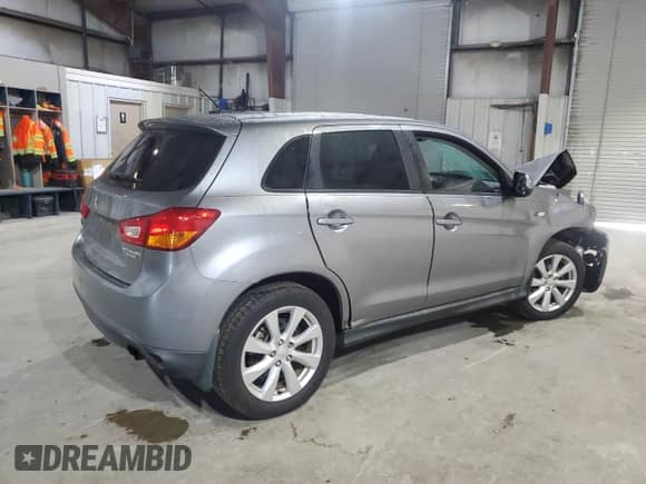 2014 Mitsubishi Outlander ES с VIN 4A4AR3AU0EE013105, выставлен на аукционе Copart как лот 69676775 с пробегом 125 568 миль миль и Чистый • Clean title. История ставок и продаж доступна на DreamBid. Изображение 3.