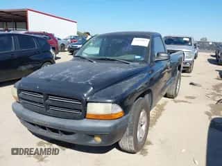2003 Dodge Dakota z VIN 1D7FL36X43S358238, wystawiony jako IAAI lot #43419052 z przebiegiem 201 572 mil mil oraz . Historia ofert i sprzedaży dostępna na DreamBid. Obrazek 2.