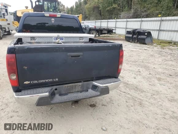 2008 Chevrolet Colorado 1LT with VIN 1GCCS13E888102115, listed as a Copart auction lot 82332665 with 185,108 mi miles and Salvage title. Bid and sale history available at DreamBid. Image 6.