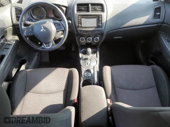 ✅ 2017 Mitsubishi Outlander Sport SE • VIN: JA4AJ3AUXHZ608162 • Лот: 80609615. Опубликован ранее на Copart с пробегом 186 601 миль. Бесплатный доступ к архиву аукционных продаж из США и подробный отчёт об истории автомобиля на DreamBid. Изображение 8.