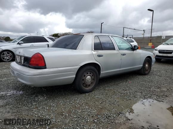 ✅ 2003 Ford Police Interceptor Street Appear • VIN: 2FAFP71W63X203813 • Lot: 48082565. Listed on Copart with 65,242 mi. Free auction sales archive from the USA and detailed vehicle history report at DreamBid. Image 3.