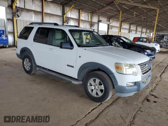 ✅ 2007 Ford Explorer XLT • VIN: 1FMEU73817UA67922 • Лот: 86116425. Опубликован ранее на Copart с пробегом 270 840 миль. Бесплатный доступ к архиву аукционных продаж из США и подробный отчёт об истории автомобиля на DreamBid. Изображение 4.