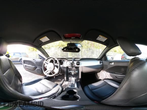 ✅ 2006 Ford Mustang Standard • VIN: 1ZVHT80N865119329 • Lot: 43561715. Wystawiony na IAAI z przebiegiem 163 003 mil. Bezpłatny archiwum sprzedaży aukcyjnych z USA i szczegółowy raport historii pojazdu na DreamBid. Zdjęcie 18.