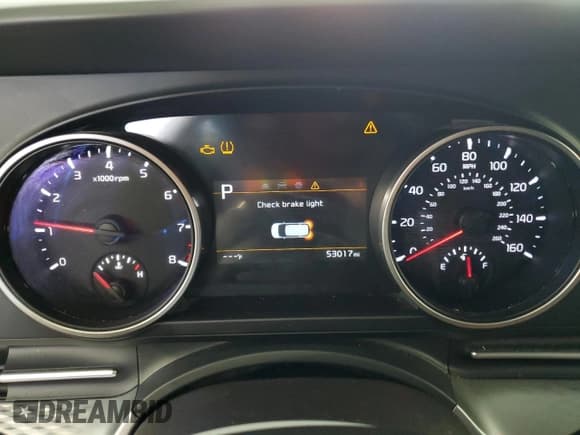 ✅ 2023 Kia Carnival LX • VIN: KNDNB4H34P6289588 • Lot: 92013435. Listed on Copart with 53,017 mi. Free auction sales archive from the USA and detailed vehicle history report at DreamBid. Image 9.