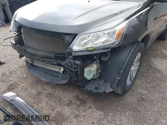 ✅ 2016 Chevrolet Traverse LT • VIN: 1GNKVGKD0GJ103756 • Lot: 43512000. Wystawiony na IAAI z przebiegiem 118 240 mil. Bezpłatny archiwum sprzedaży aukcyjnych z USA i szczegółowy raport historii pojazdu na DreamBid. Zdjęcie 6.