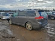 ✅ 2013 Toyota Sienna XLE • VIN: 5TDDK3DC7DS055579 • Лот: 94544765. Опубликован ранее на Copart с пробегом 194 015 миль. Бесплатный доступ к архиву аукционных продаж из США и подробный отчёт об истории автомобиля на DreamBid. Изображение 2.